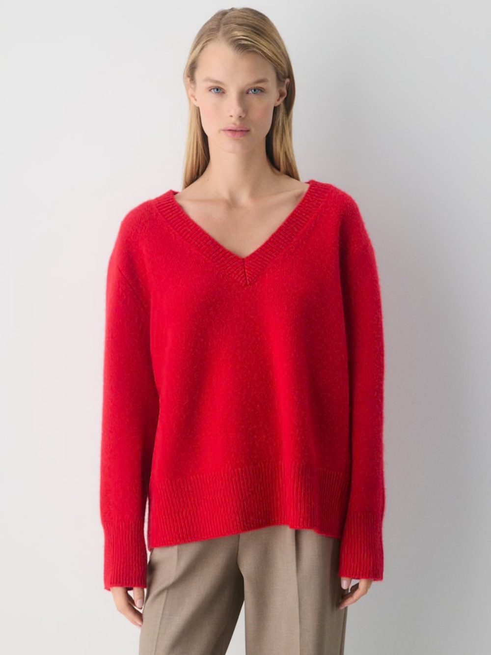 Aritzia Plush Cashmere Sculptor Sweater - XS